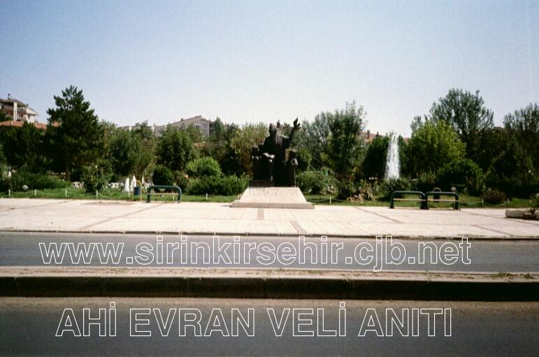 Ahi Evran Veli Aniti 01.JPG