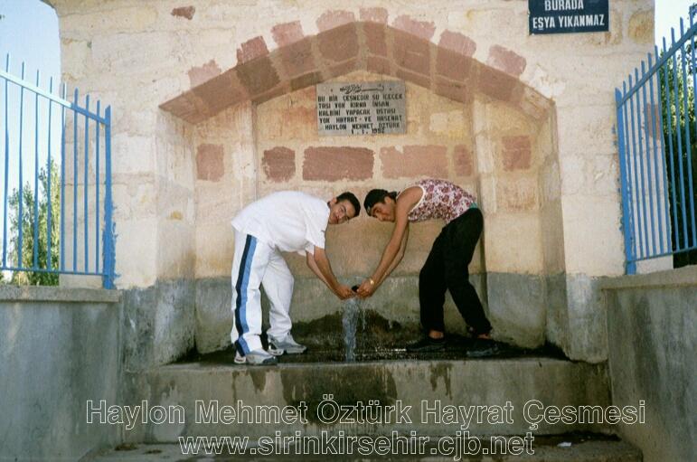 Haylon Mehmet ztrk Hayrat esmesi 04.JPG